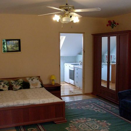 Apartamenty Wakacyjne Nad Jeziorem Juksty Mrągowo Exterior foto